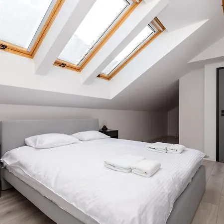 Janki Bryla Two-level By Bookinghost Apartment Gdynia