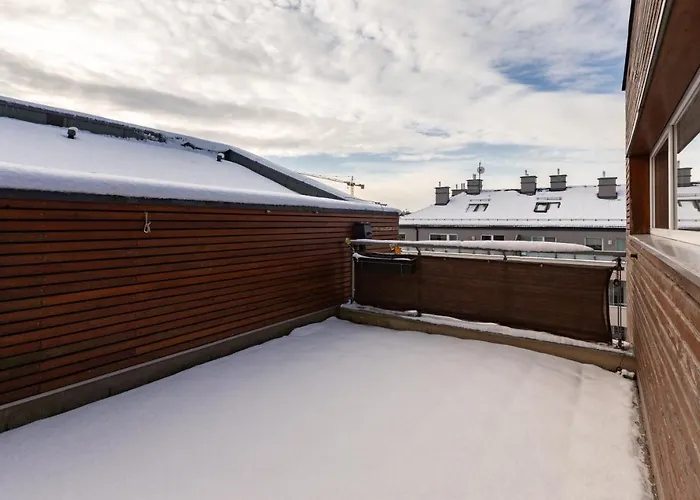 Janki Bryla Two-level By Bookinghost Gdynia